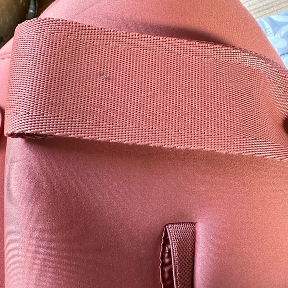 Medium Landon in Sienna - Picture 14 of 16